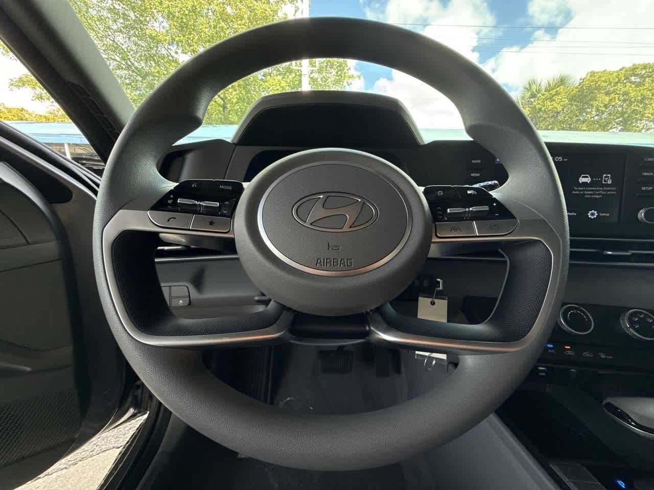 Thumbnail: 2025 Hyundai Elantra - 15