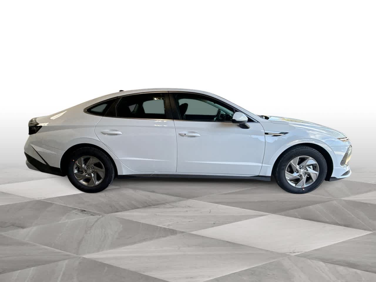 Thumbnail: 2026 Hyundai Sonata - 9