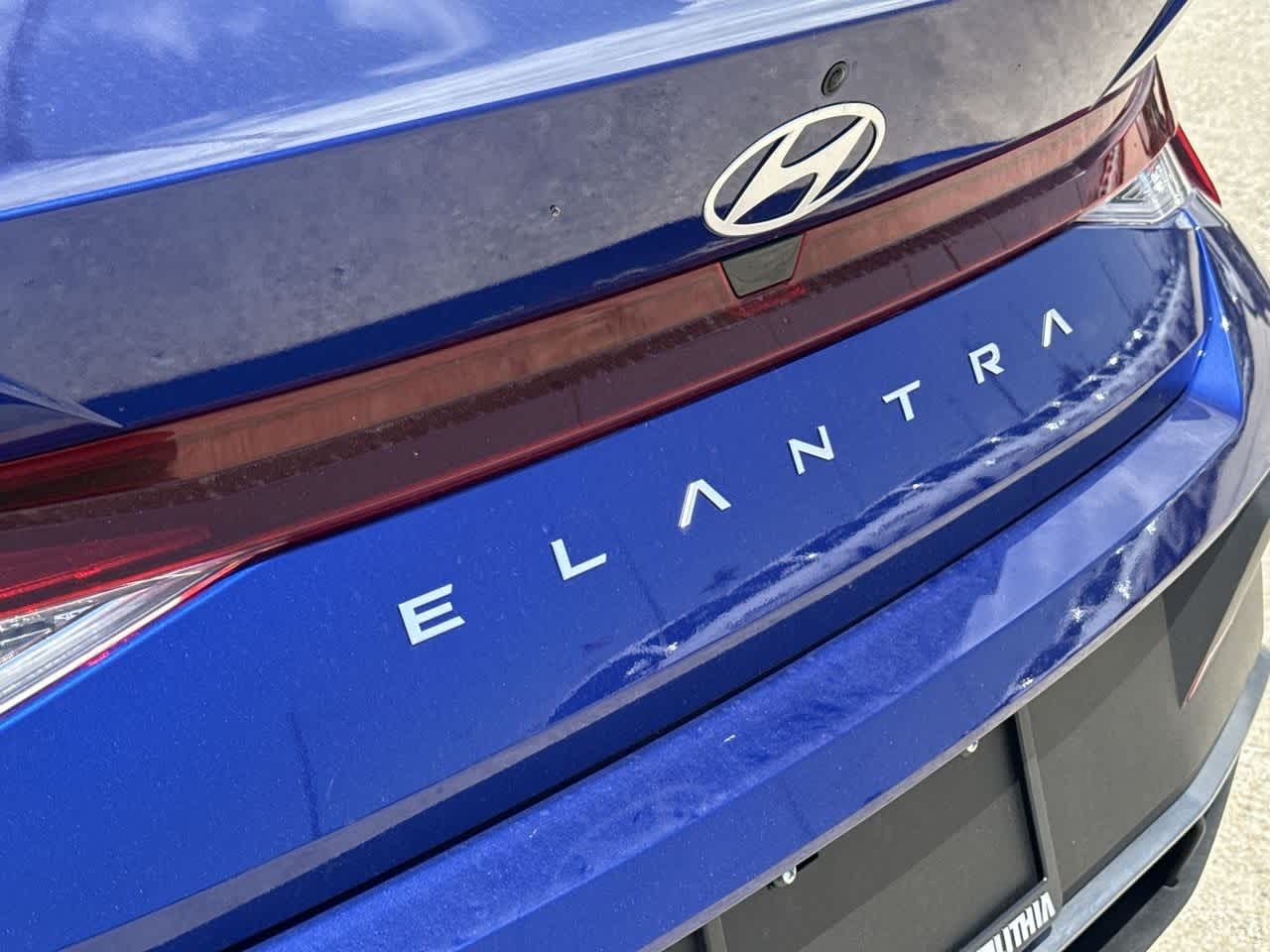 Thumbnail: 2025 Hyundai Elantra - 10