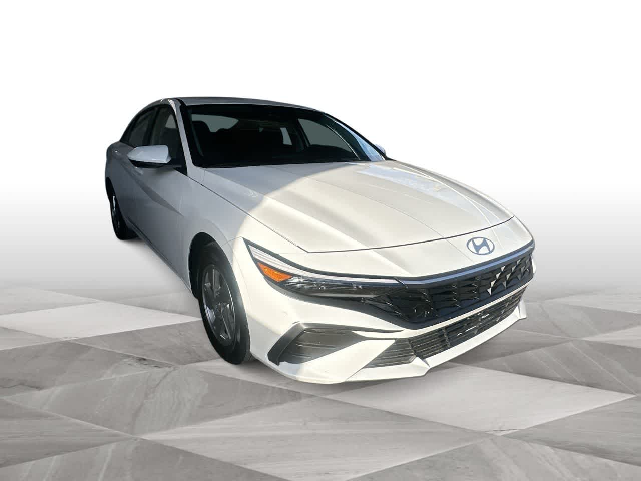 Thumbnail: 2026 Hyundai Elantra - 2