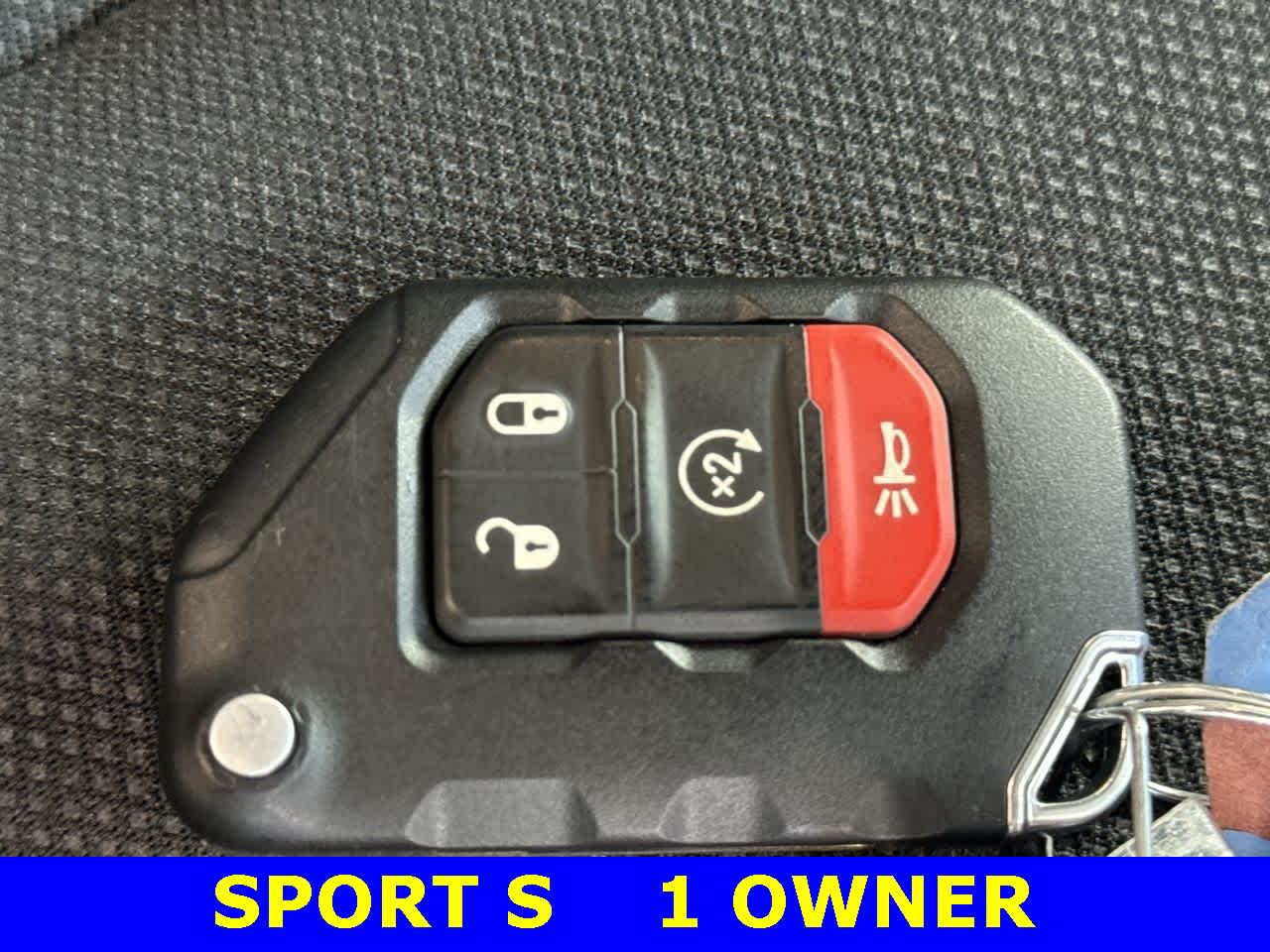 Thumbnail: 2022 Jeep Wrangler - 28