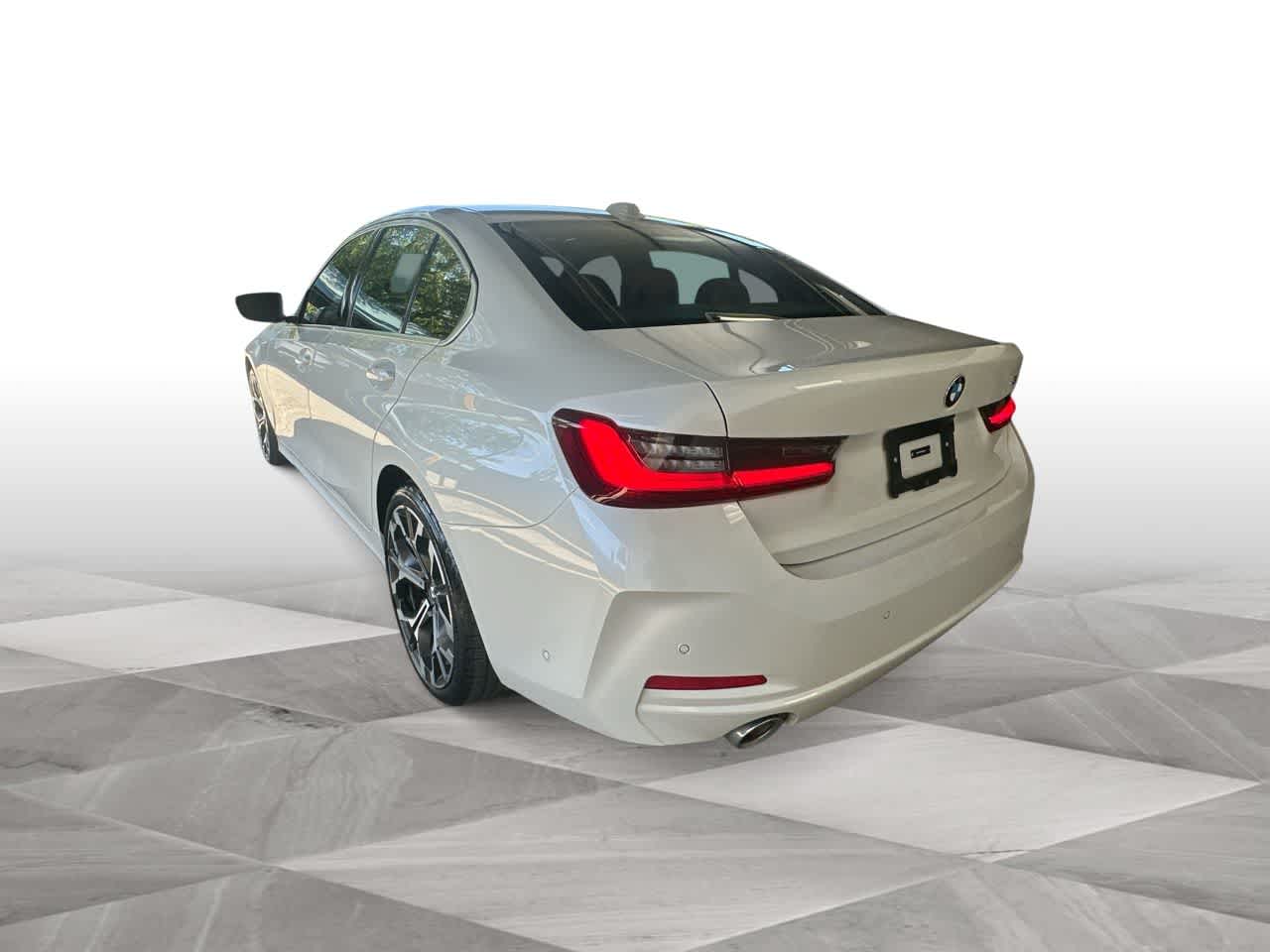 Thumbnail: 2025 BMW 3 Series - 6