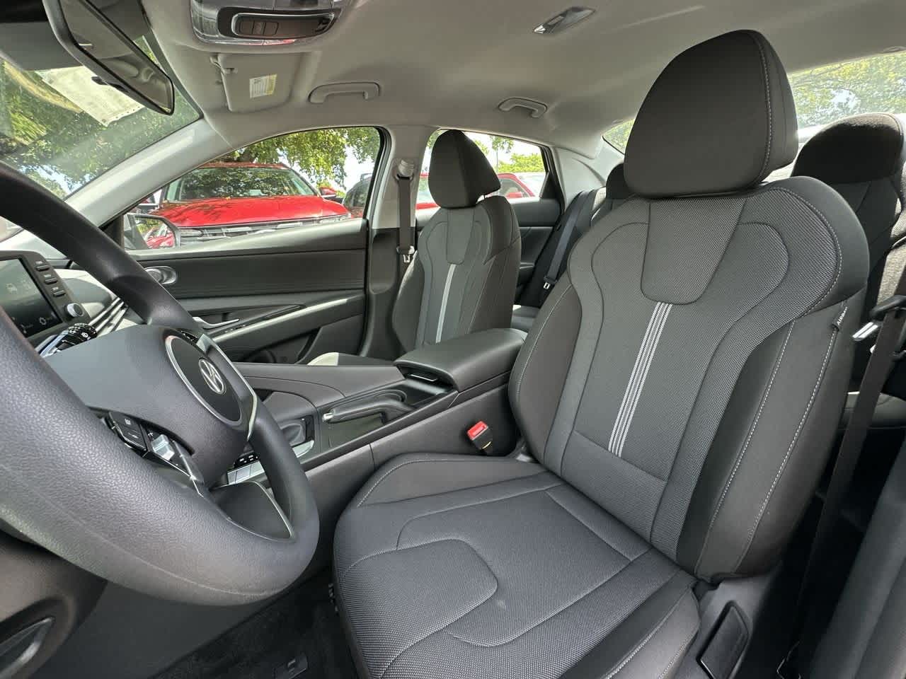 Thumbnail: 2025 Hyundai Elantra - 14