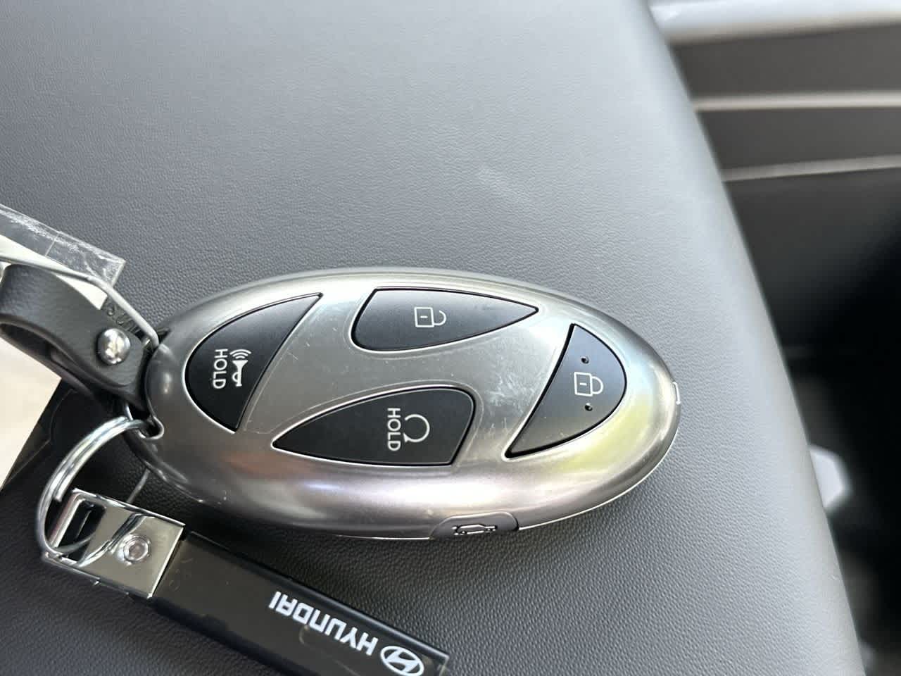 Thumbnail: 2026 Hyundai Santa Fe - 28