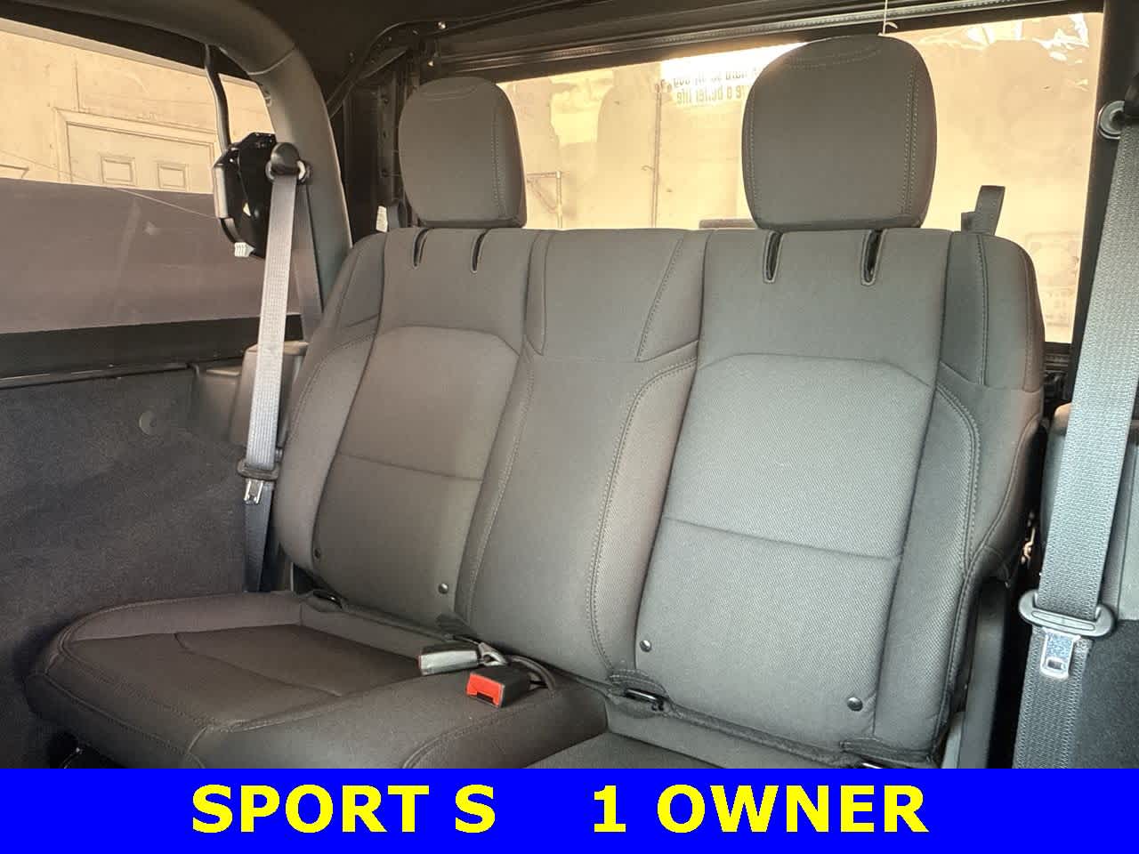 Thumbnail: 2022 Jeep Wrangler - 22