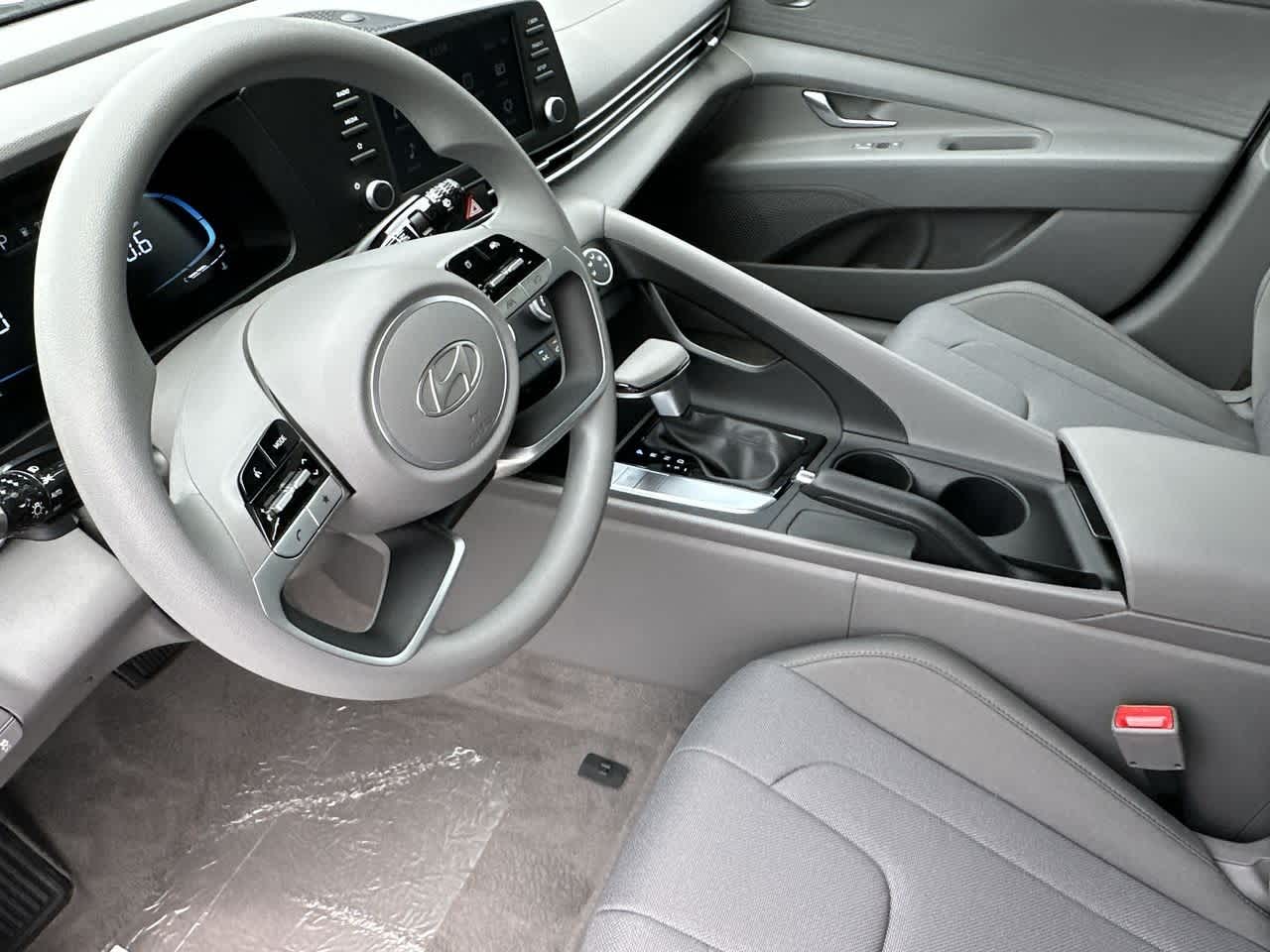 Thumbnail: 2025 Hyundai Elantra - 13