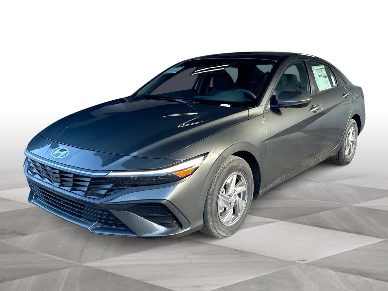 Thumbnail: 2025 Hyundai Elantra - 4
