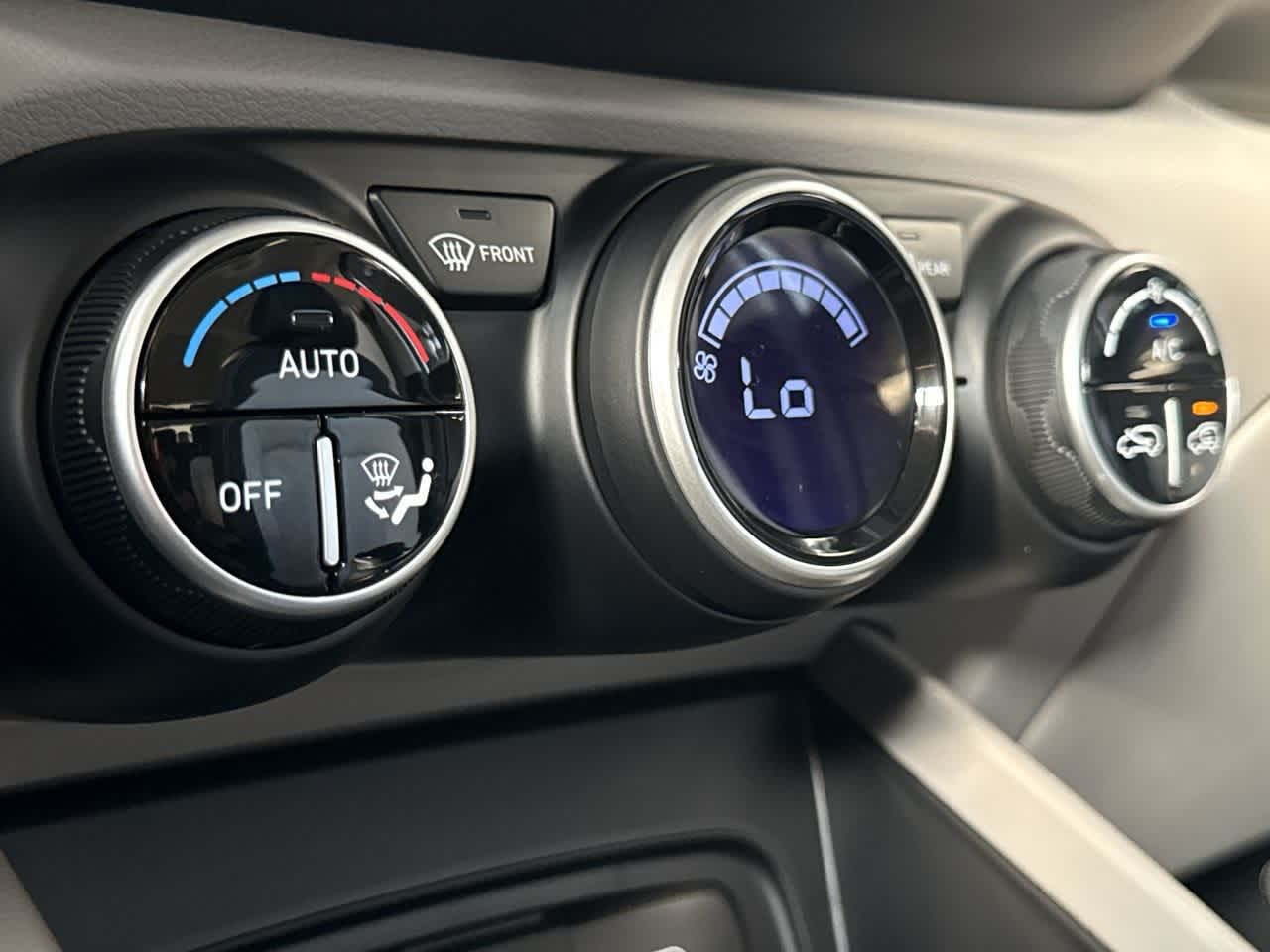 Thumbnail: 2025 Hyundai Venue - 20