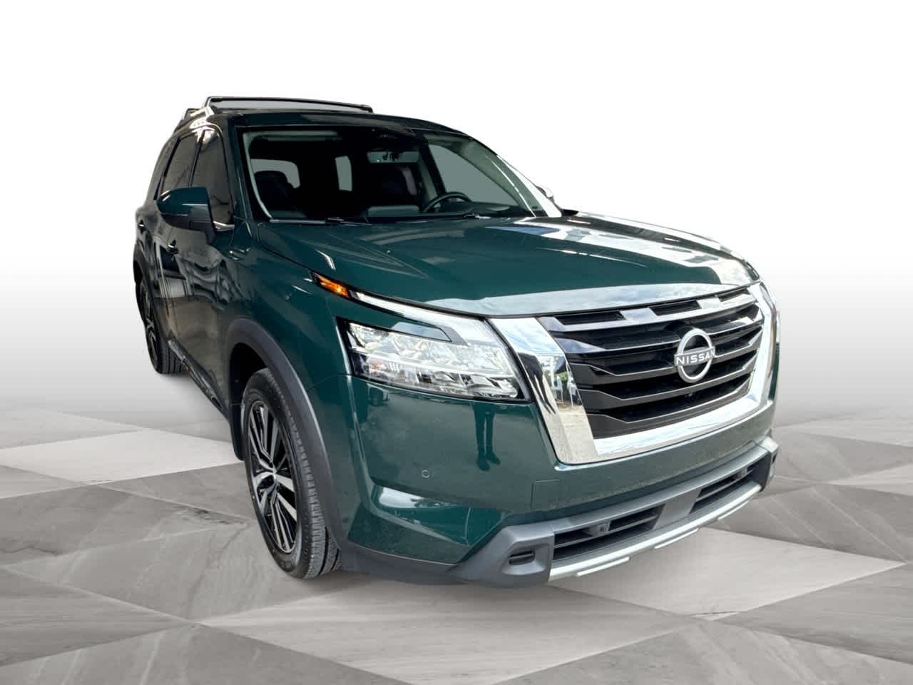 Thumbnail: 2024 Nissan Pathfinder - 2