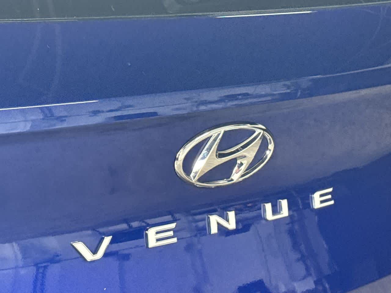 Thumbnail: 2025 Hyundai Venue - 10