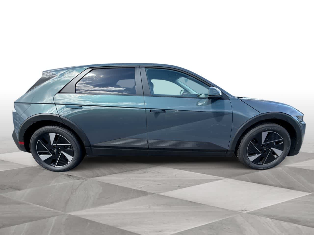 Thumbnail: 2025 Hyundai Ioniq 5 - 9