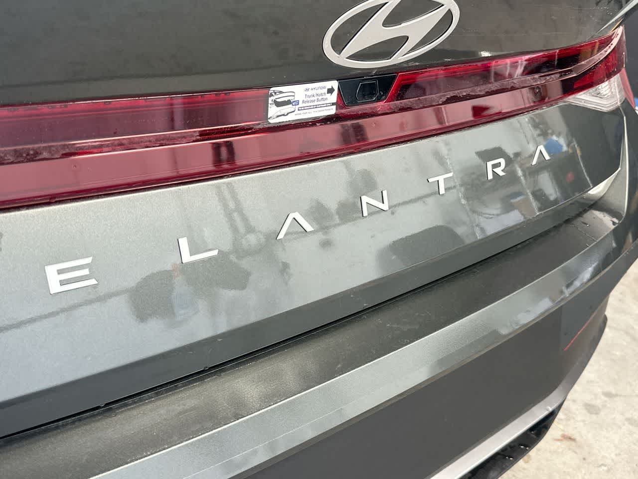 Thumbnail: 2026 Hyundai Elantra - 10