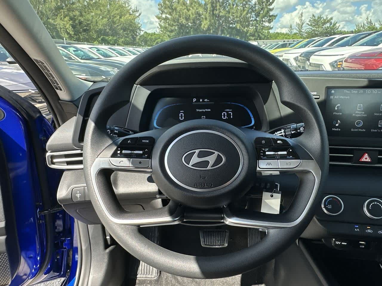 Thumbnail: 2025 Hyundai Elantra - 15