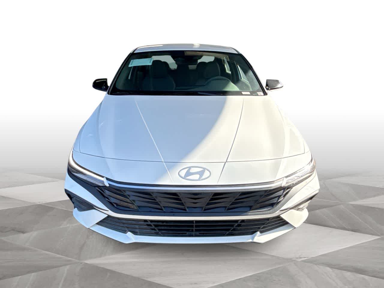 Thumbnail: 2026 Hyundai Elantra - 3
