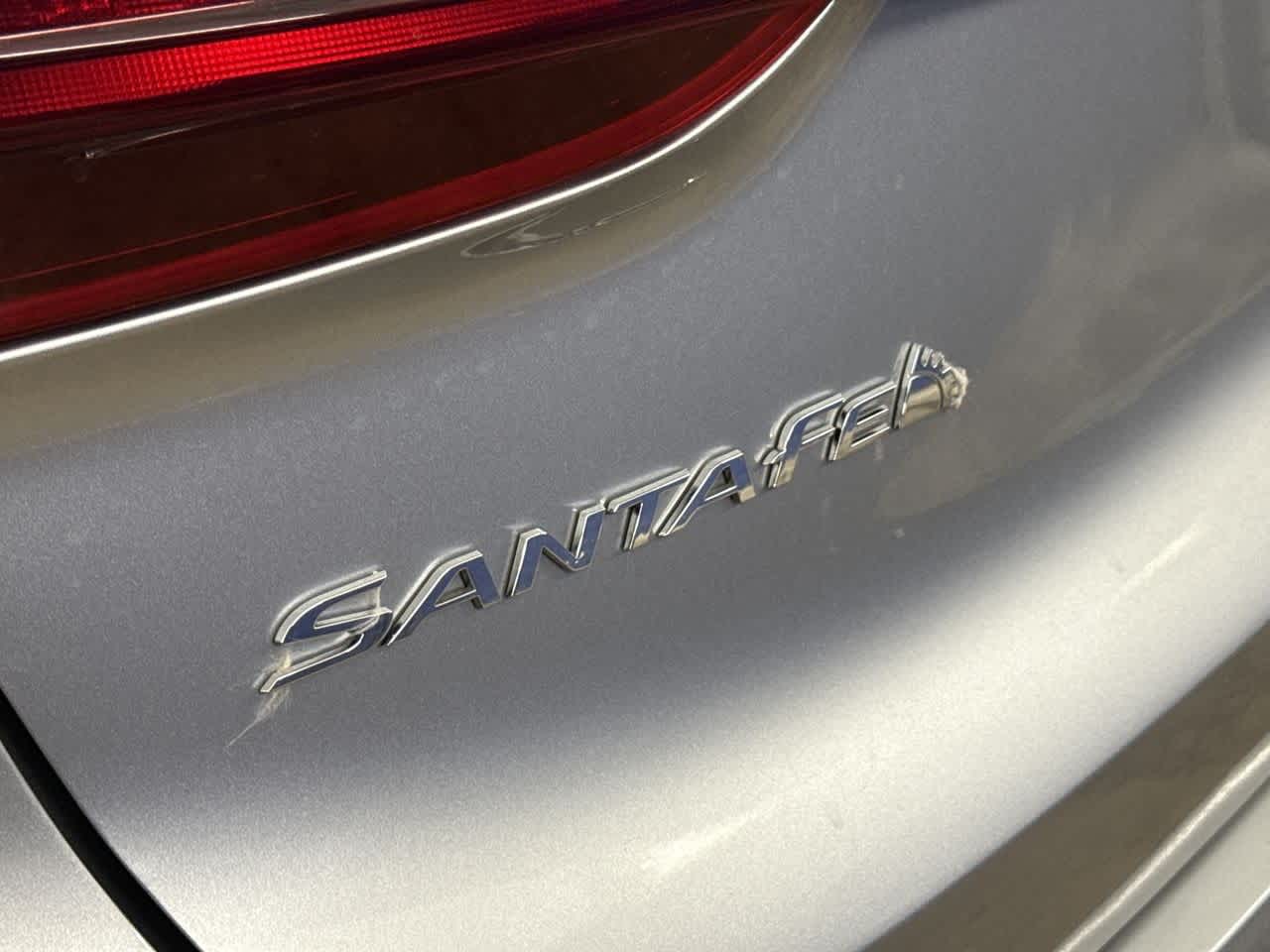 Thumbnail: 2023 Hyundai Santa Fe - 10
