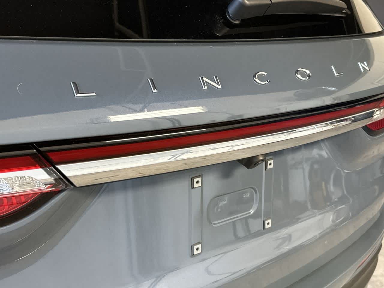 Thumbnail: 2023 Lincoln Corsair - 10