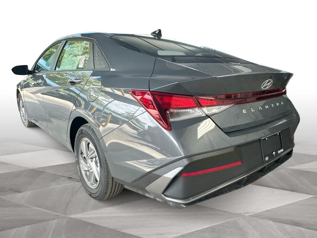 Thumbnail: 2025 Hyundai Elantra - 6