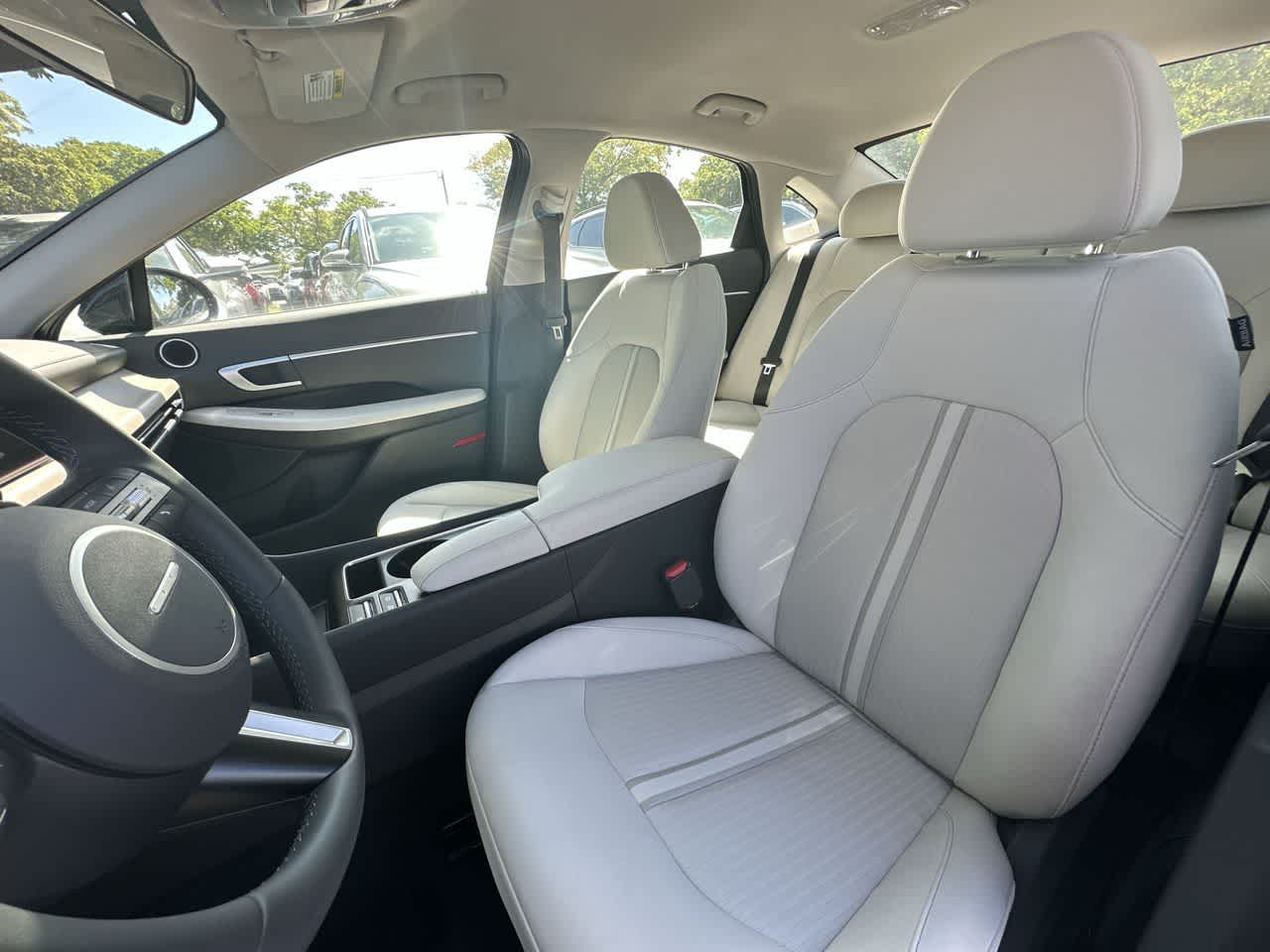 Thumbnail: 2025 Hyundai Sonata - 14