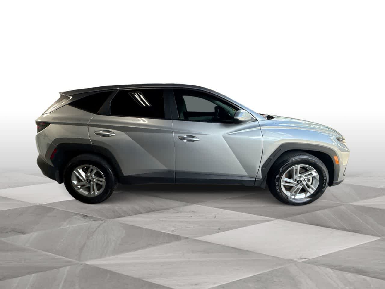 Thumbnail: 2025 Hyundai Tucson - 9