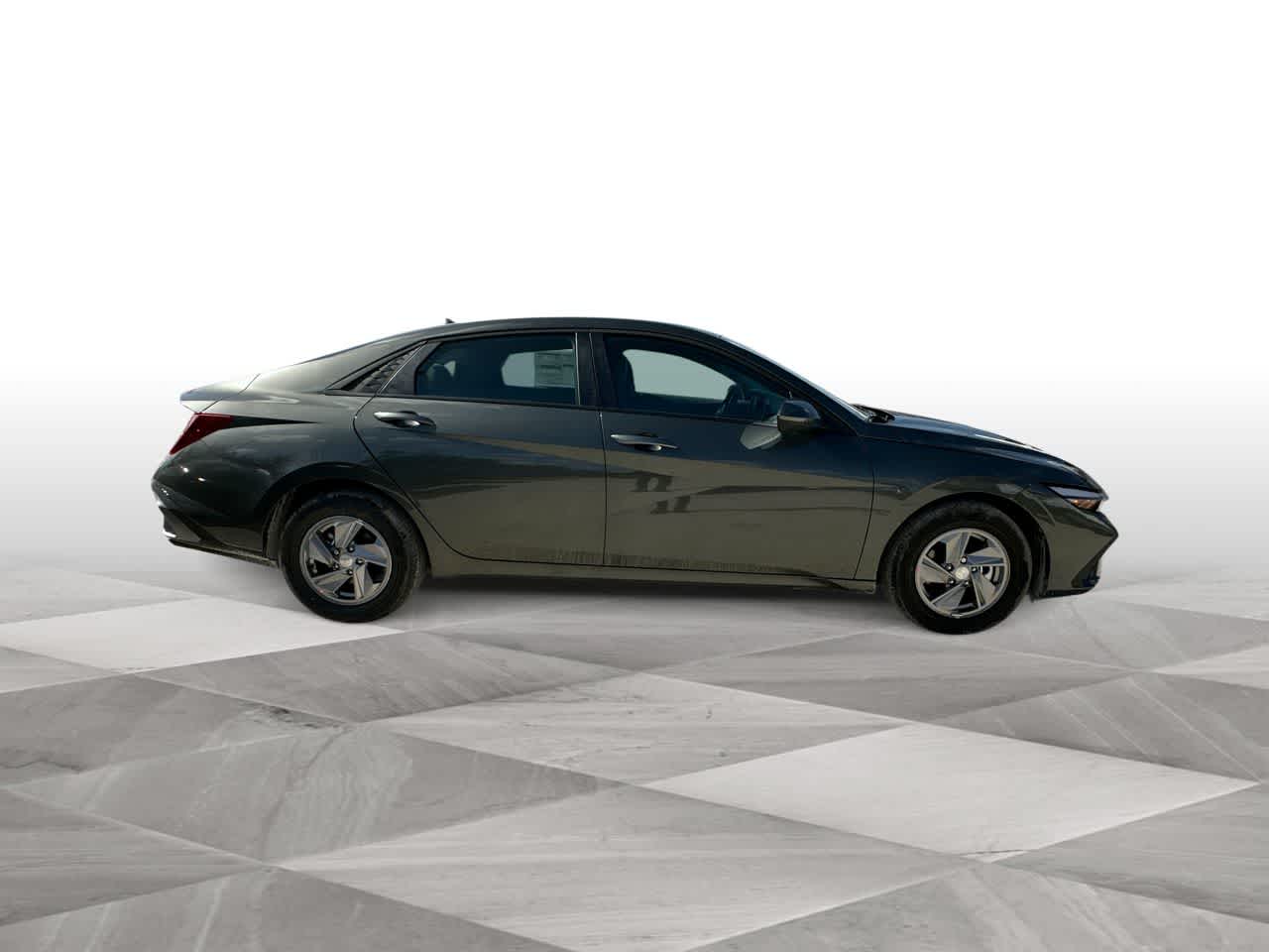 Thumbnail: 2025 Hyundai Elantra - 9