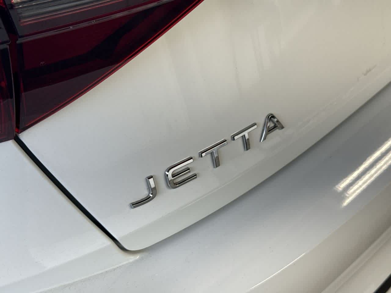 Thumbnail: 2023 Volkswagen Jetta - 10