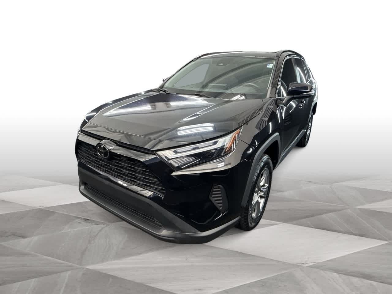 2022 Toyota RAV4 XLE -
                  Miami, FL