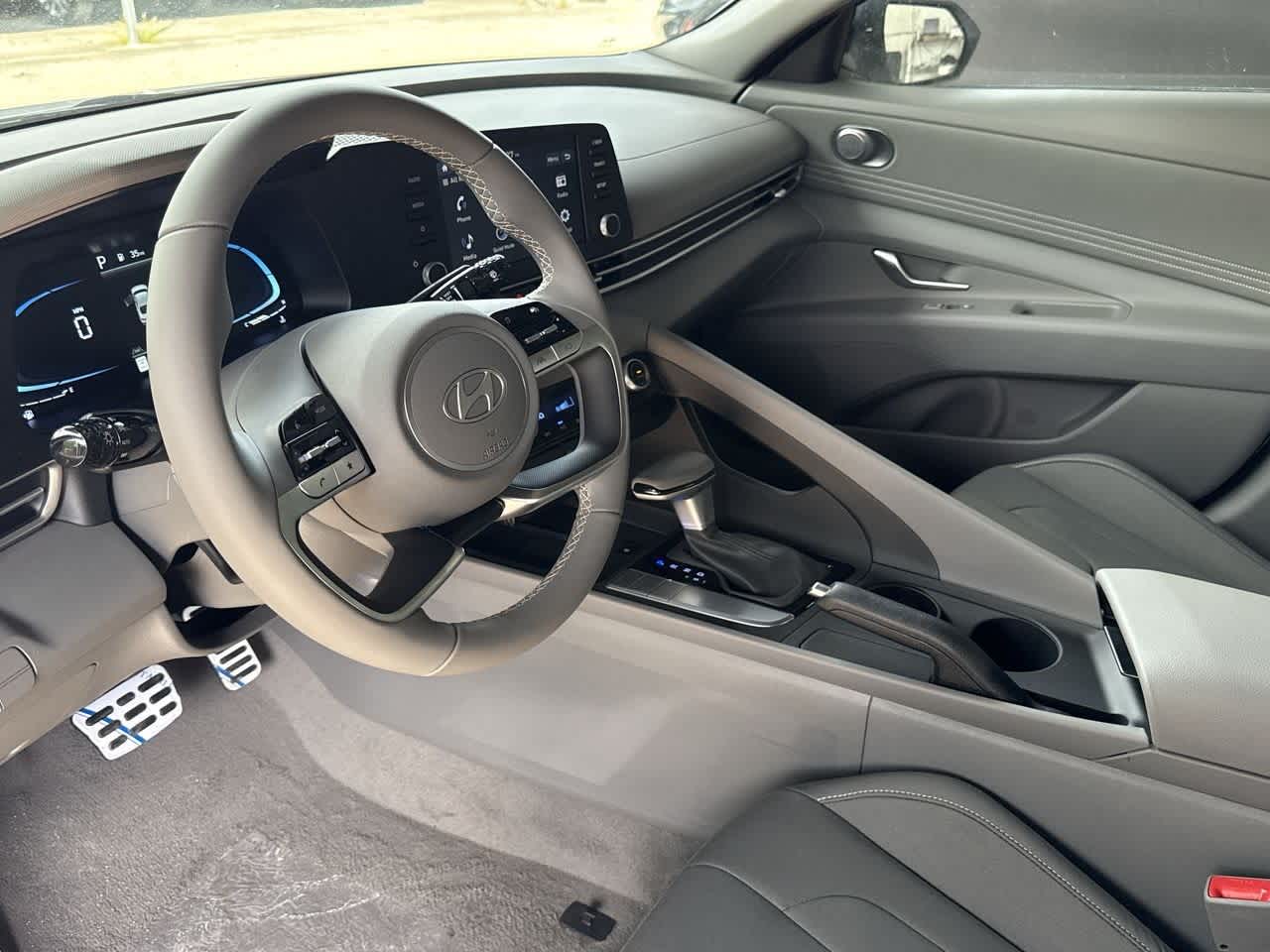 Thumbnail: 2025 Hyundai Elantra - 13