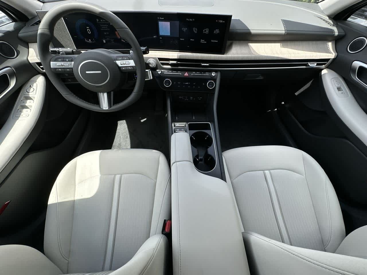 Thumbnail: 2025 Hyundai Sonata - 24