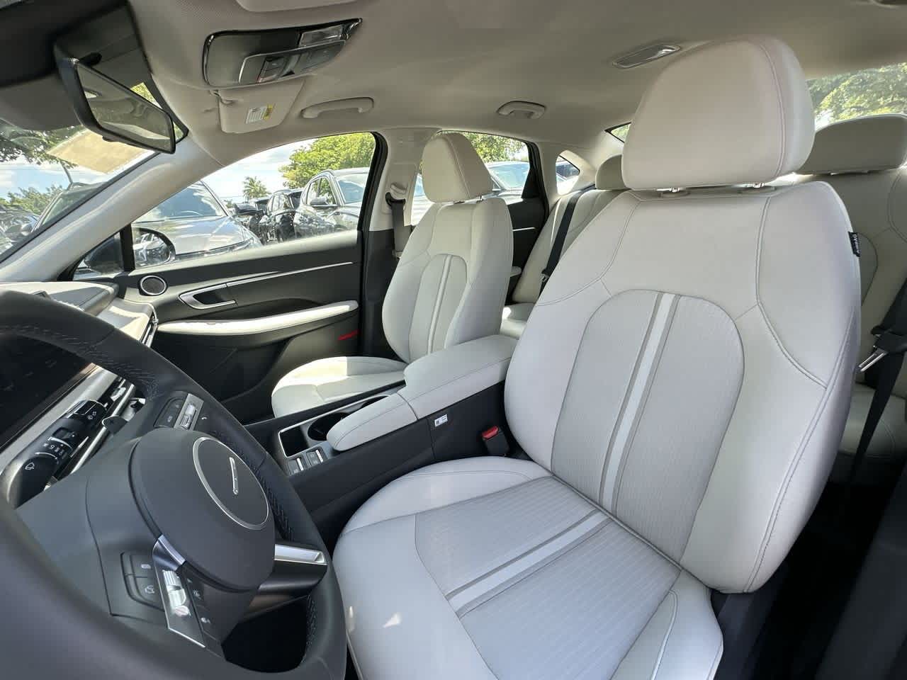 Thumbnail: 2025 Hyundai Sonata - 14