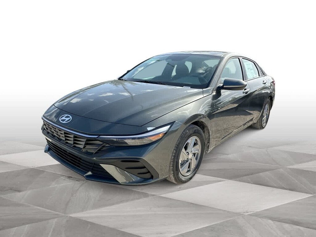 New 2025 Hyundai Elantra SE Sedan