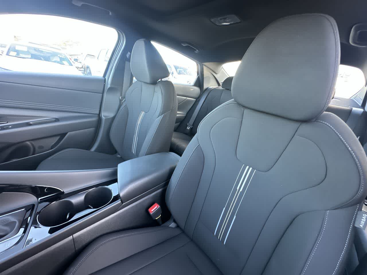 Thumbnail: 2026 Hyundai Elantra - 14