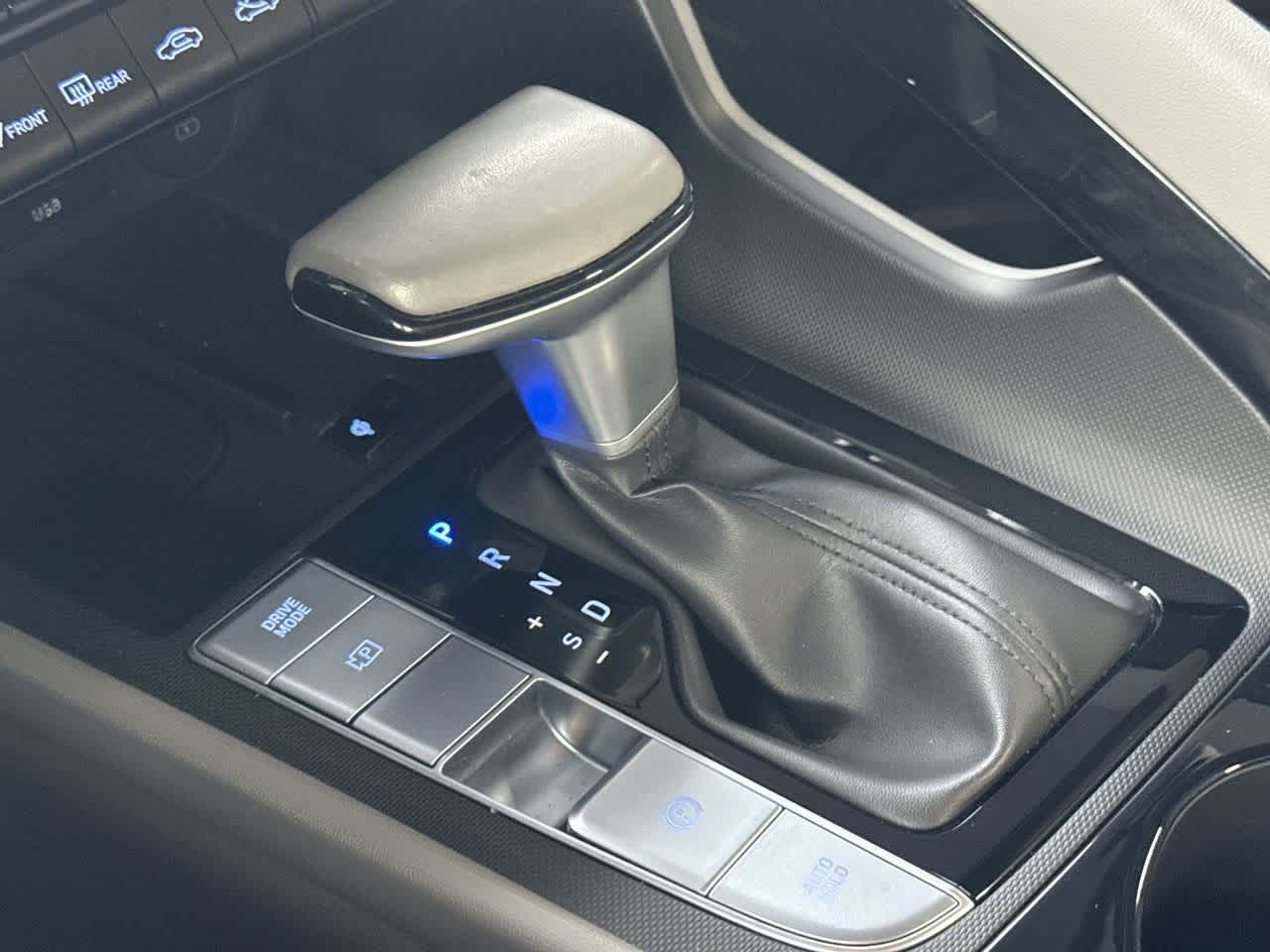 Thumbnail: 2024 Hyundai Elantra - 20