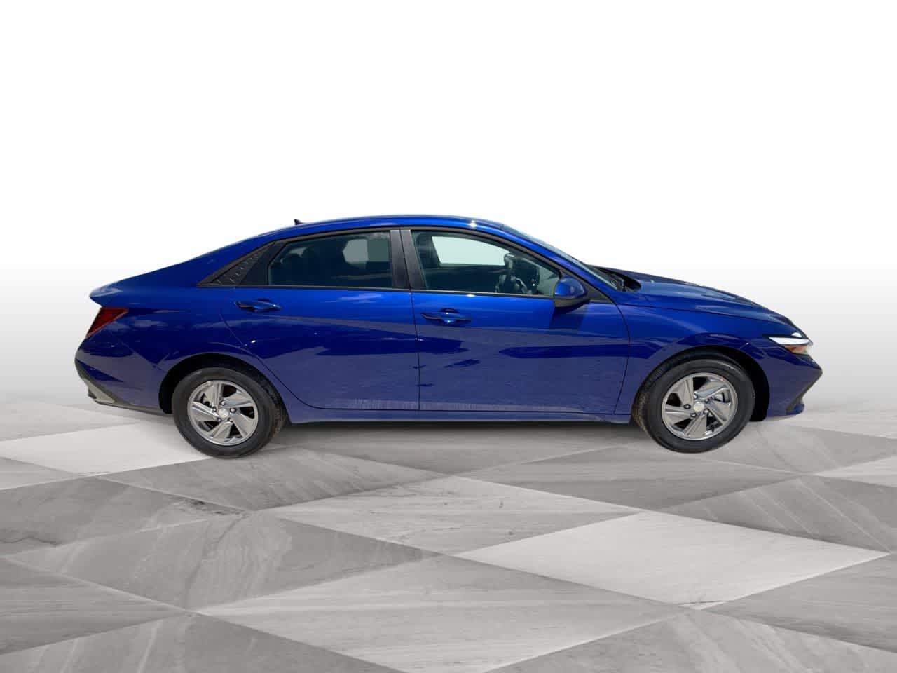 Thumbnail: 2025 Hyundai Elantra - 9