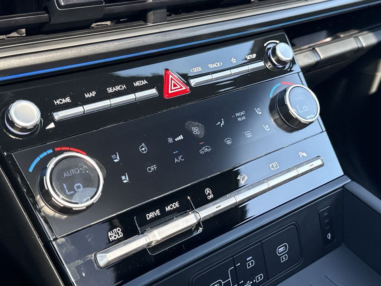 Thumbnail: 2026 Hyundai Santa Fe - 20