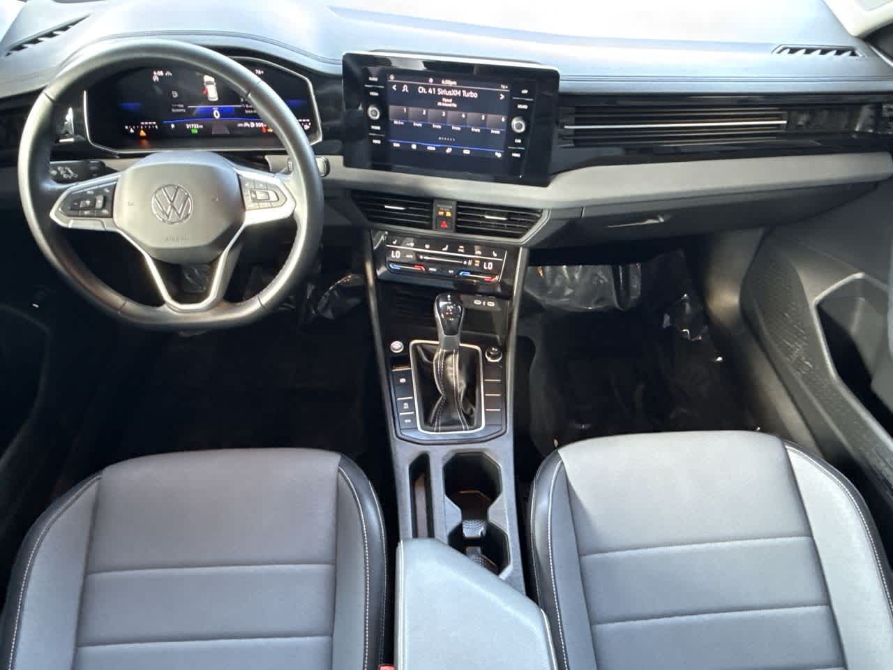 Thumbnail: 2025 Volkswagen Jetta - 24