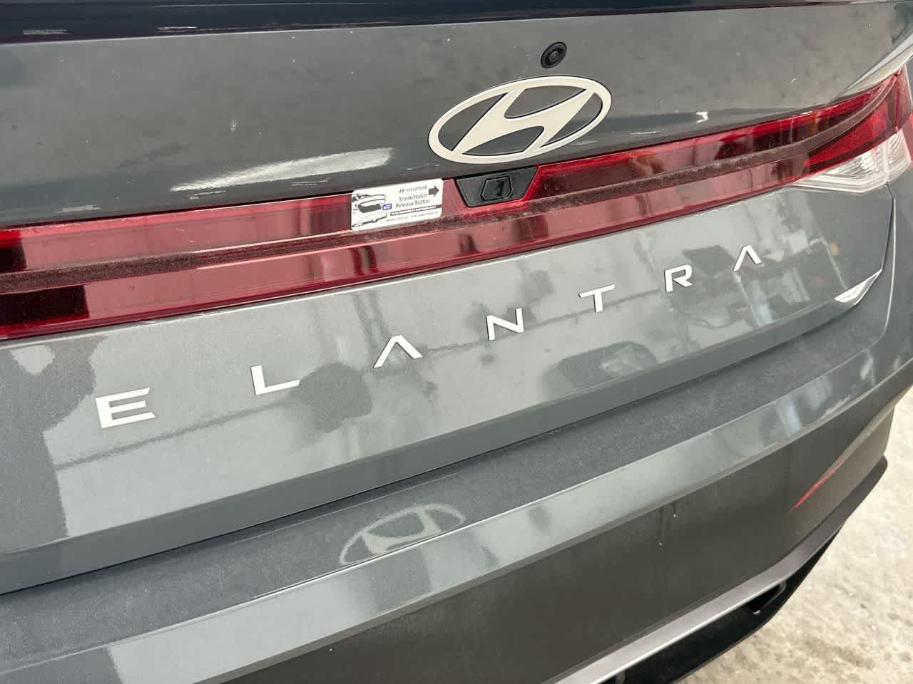 Thumbnail: 2026 Hyundai Elantra - 10