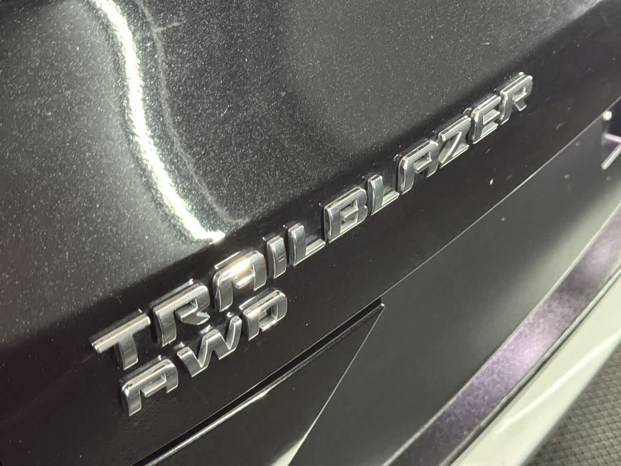 Thumbnail: 2023 Chevrolet TrailBlazer - 10