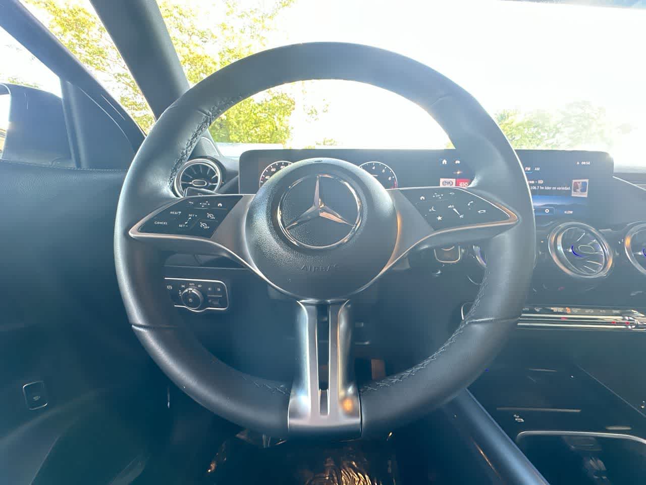 Thumbnail: 2025 Mercedes-Benz GLA - 15