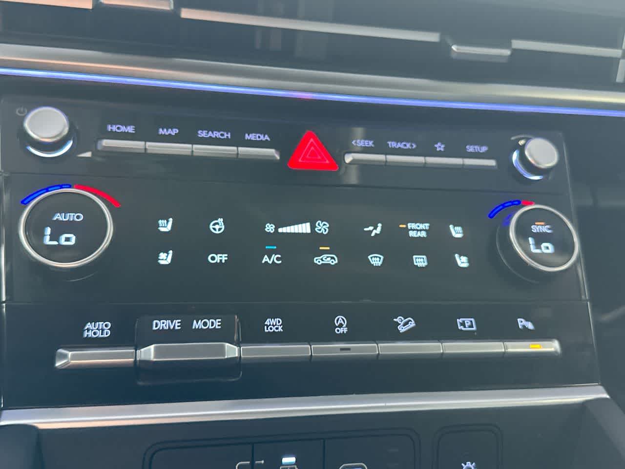 Thumbnail: 2024 Hyundai Santa Fe - 20