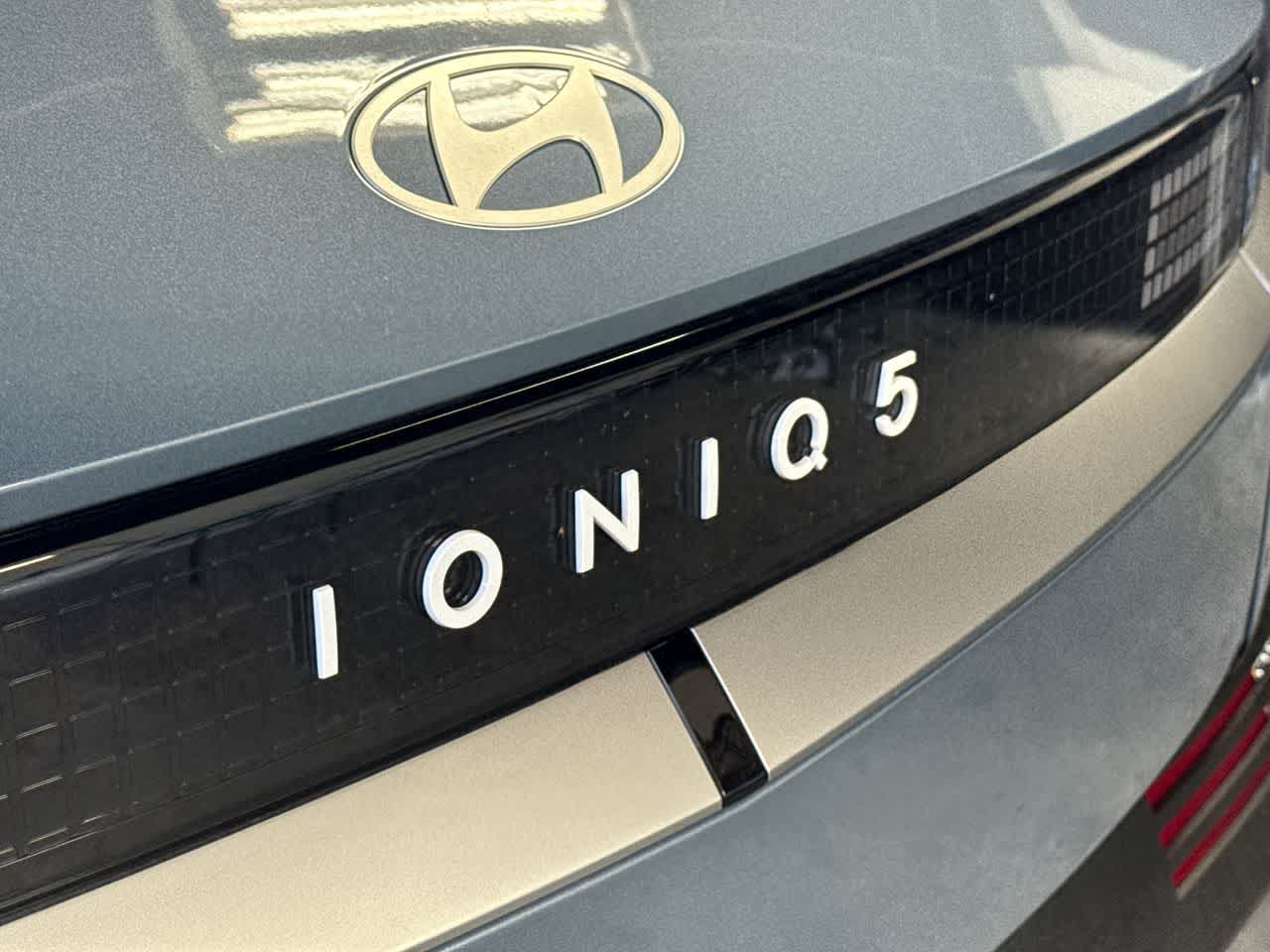 Thumbnail: 2026 Hyundai Ioniq 5 - 10