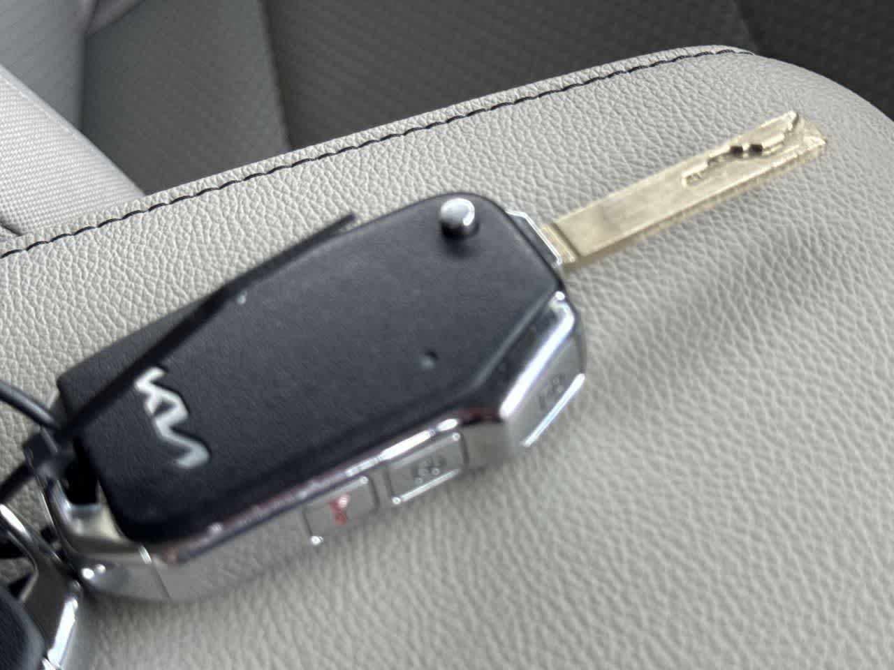 Thumbnail: 2025 Kia Soul - 28