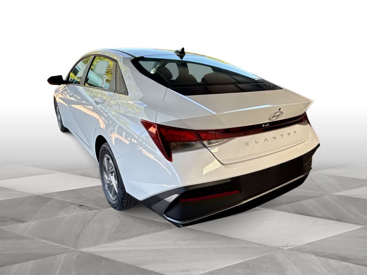 Thumbnail: 2026 Hyundai Elantra - 6