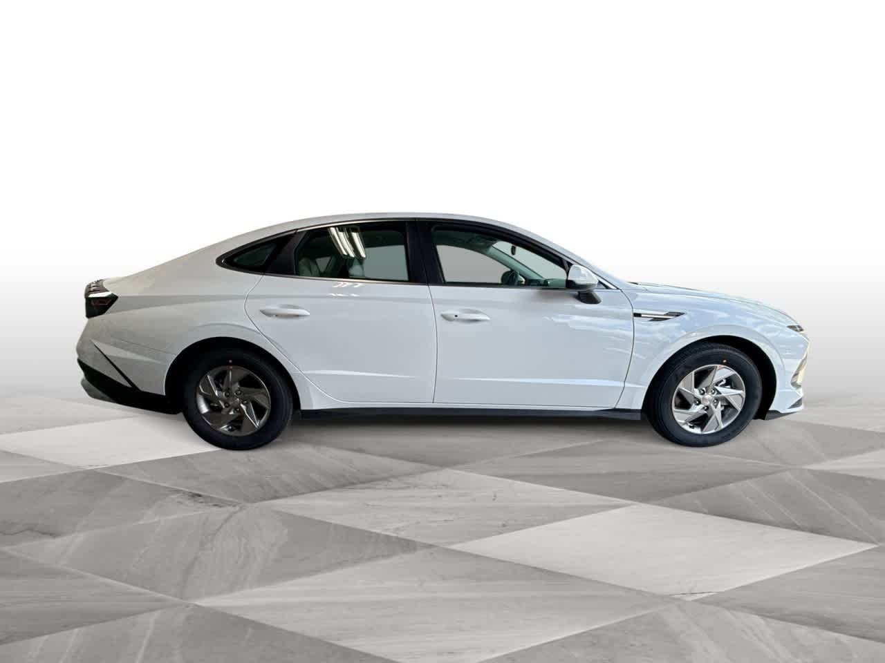 Thumbnail: 2026 Hyundai Sonata - 9