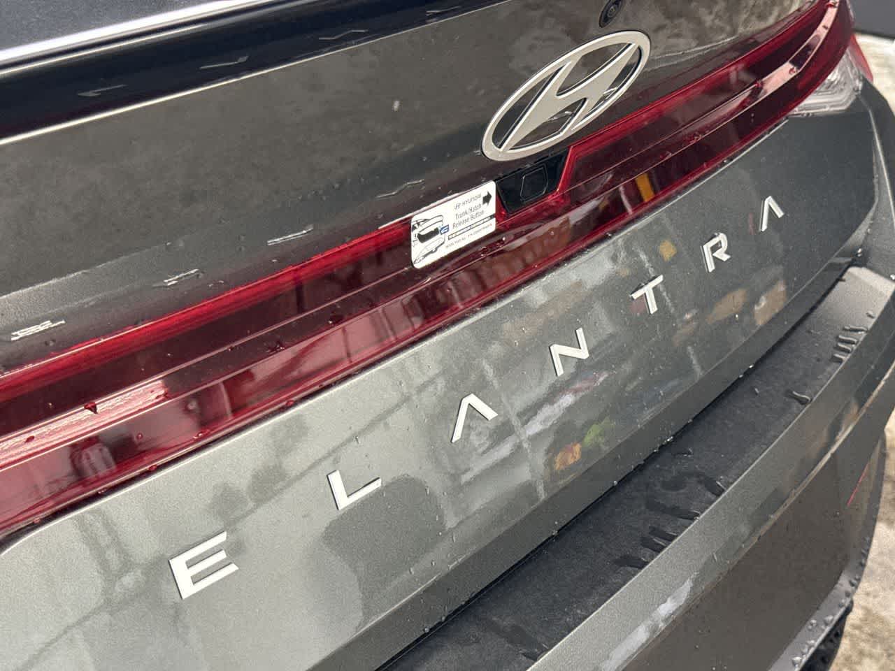 Thumbnail: 2026 Hyundai Elantra - 10