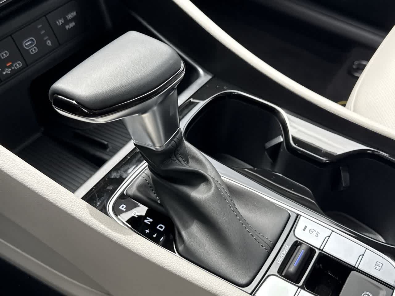 Thumbnail: 2025 Hyundai Tucson - 21