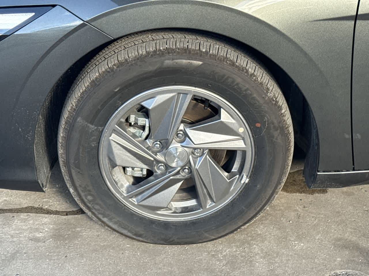 Thumbnail: 2025 Hyundai Elantra - 11