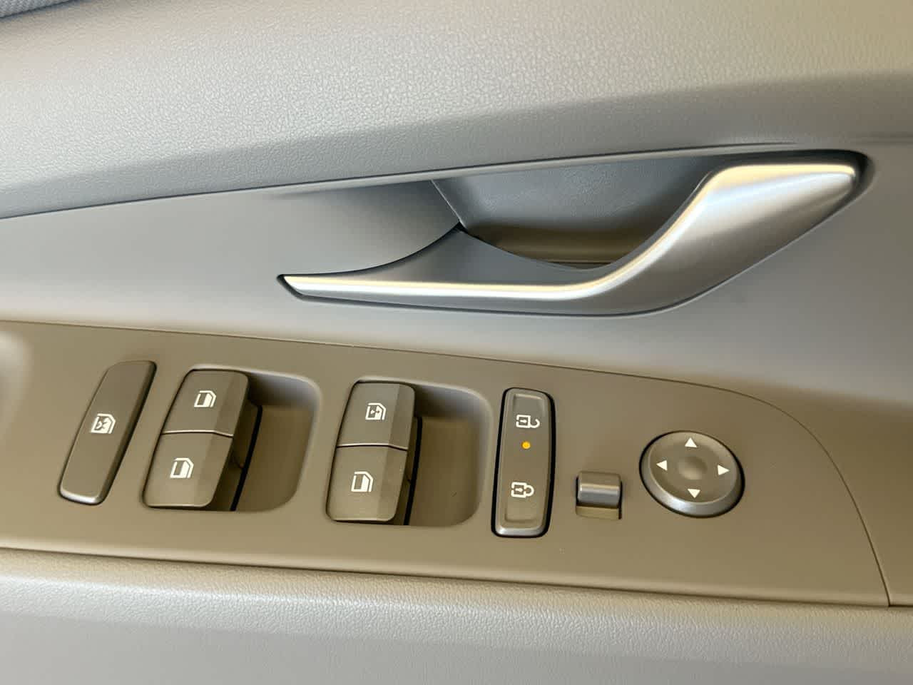 Thumbnail: 2026 Hyundai Elantra - 17