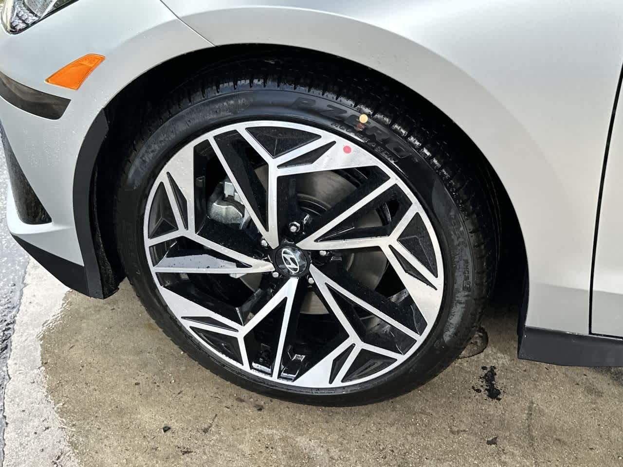 Thumbnail: 2025 Hyundai Ioniq 6 - 11