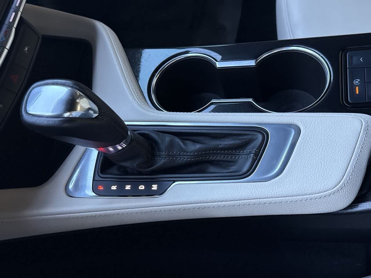 Thumbnail: 2023 Cadillac CT4 - 21