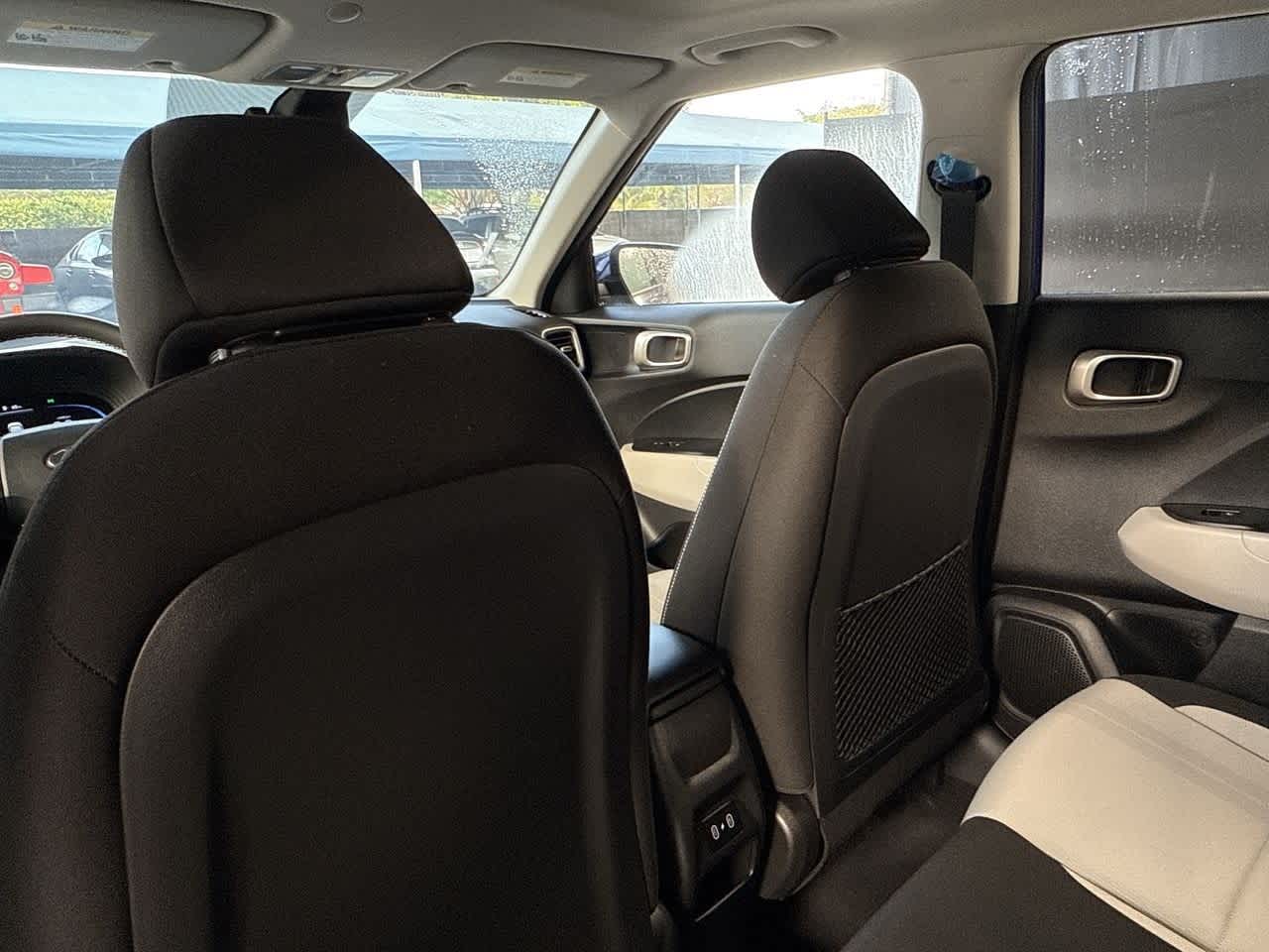 Thumbnail: 2025 Hyundai Venue - 23